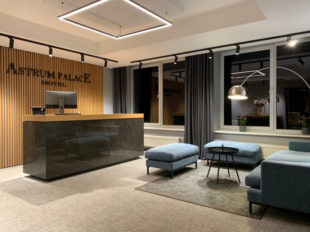 Astrum Palace Mažeikiai Eksteriør billede